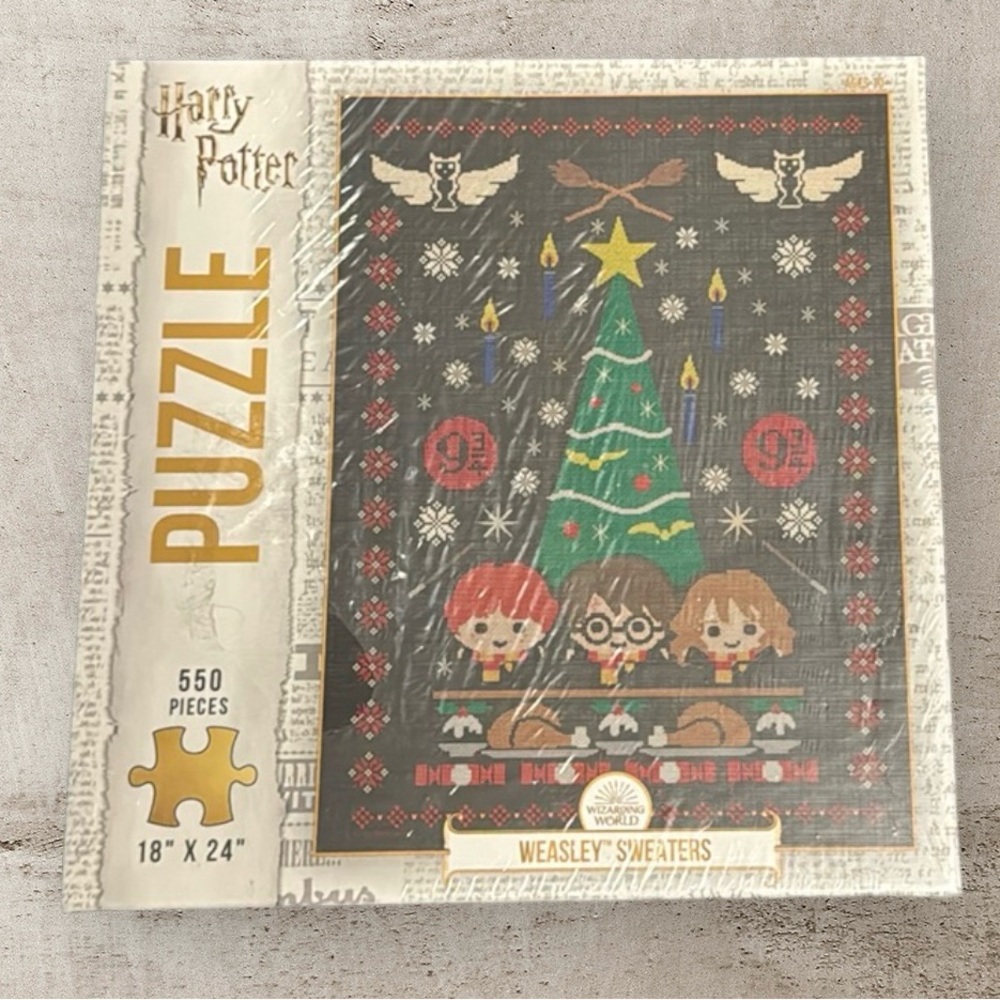 NEW Harry Potter Weasley Sweaters Christmas Jigsaw Puzzle 550 Pieces Sealed Box